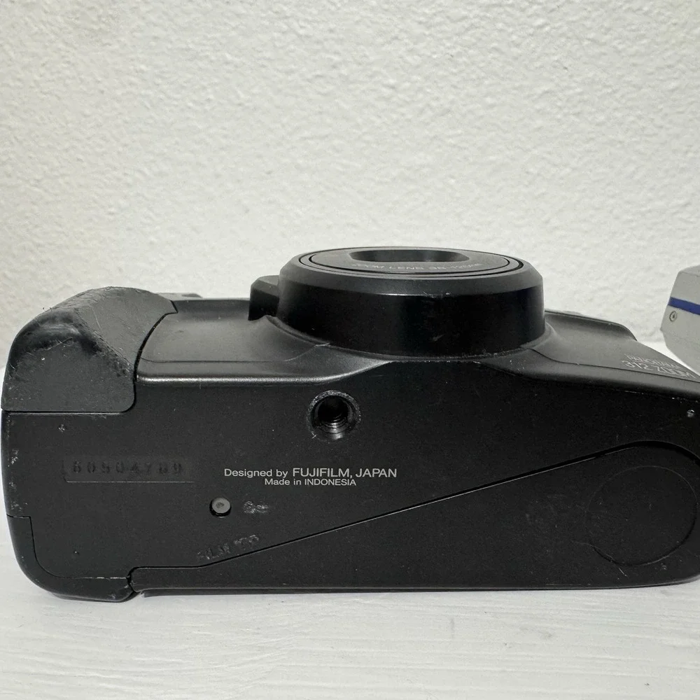 Fujifilm Camera Lot Of 3 - PARTS ONLY - UNTESTED - Discovery 312 Zoom - Intax‎